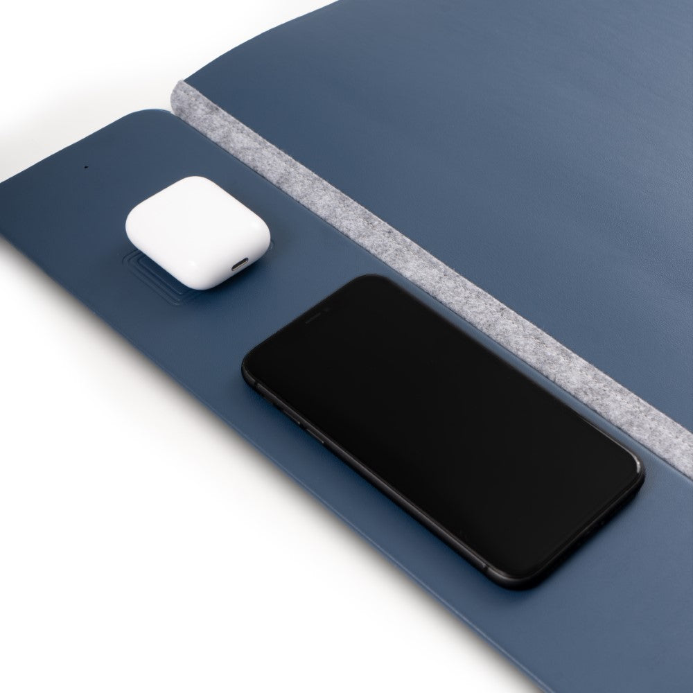 Pininfarina DeskPro with Wireless Charging – Multifunctional Desk Pad