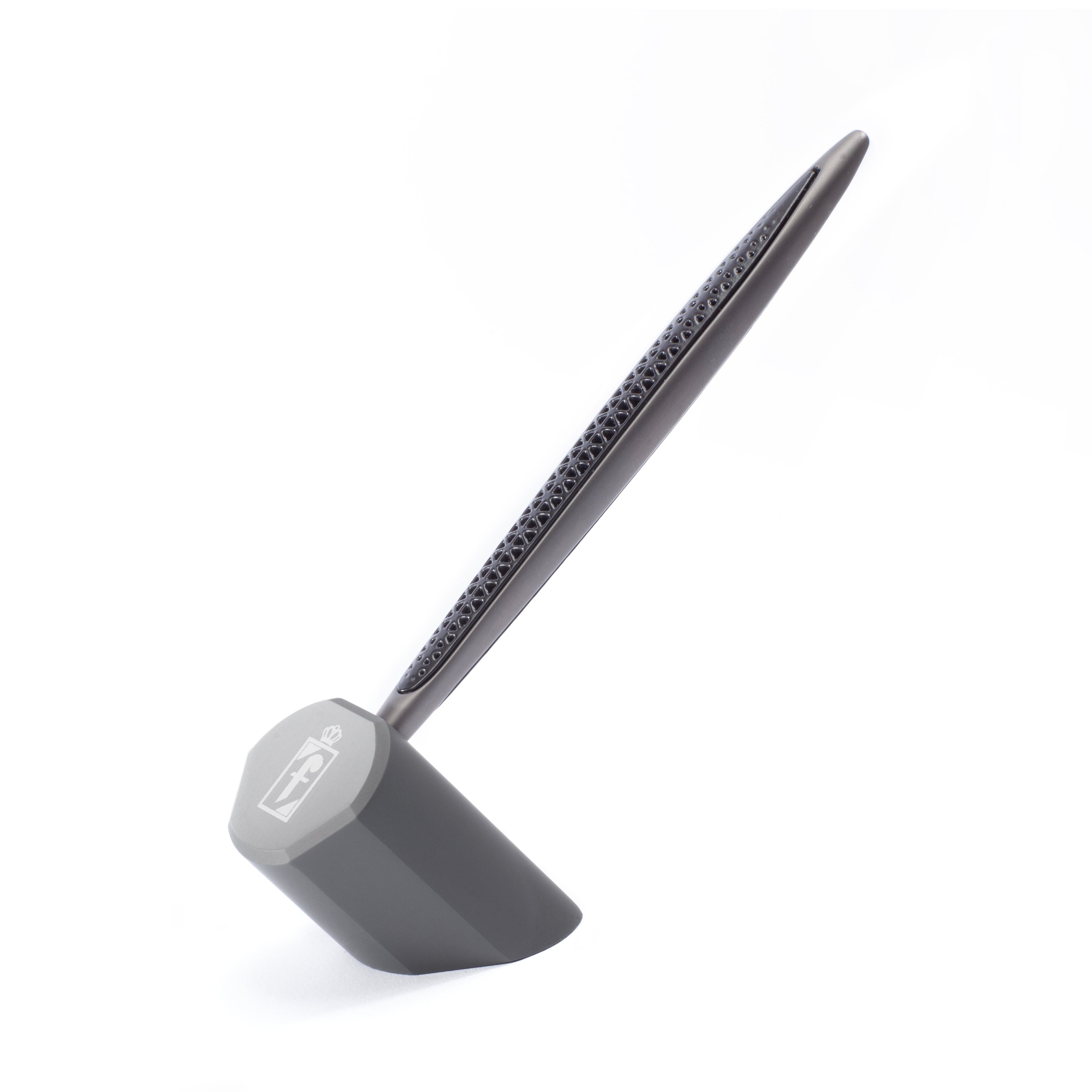 Pininfarina Cambiano Transition – Ballpoint and Inclined Desk Stand