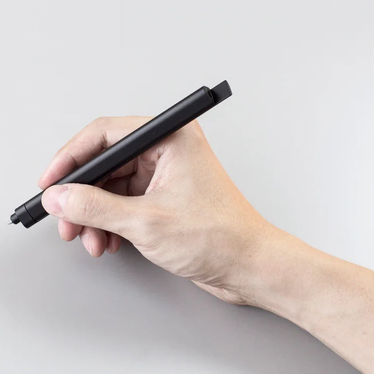 HMM Slide Black - Ruler & Pen