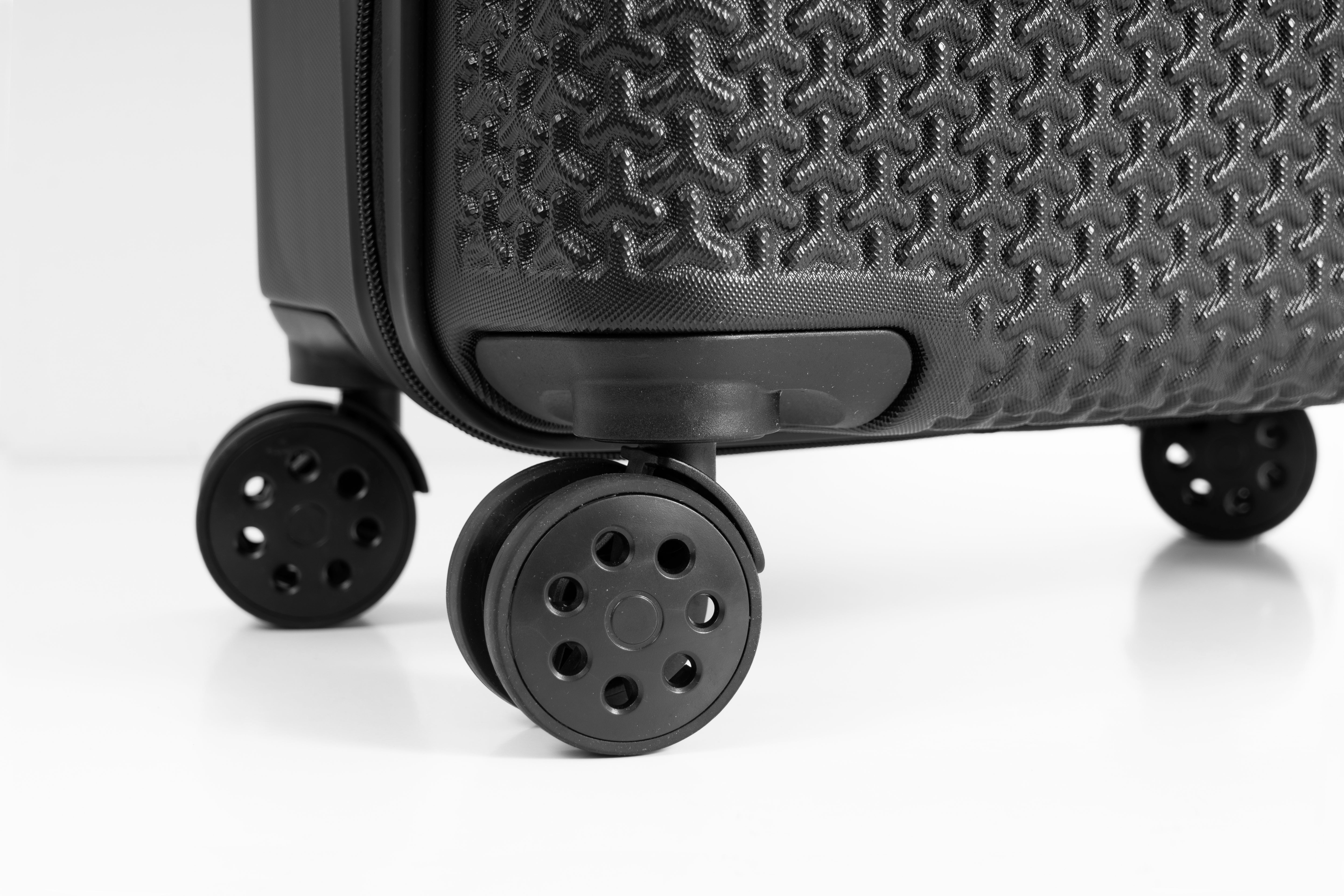 Pininfarina Trolley, Cabin Approved – Lightweight and durable trolley with wheels