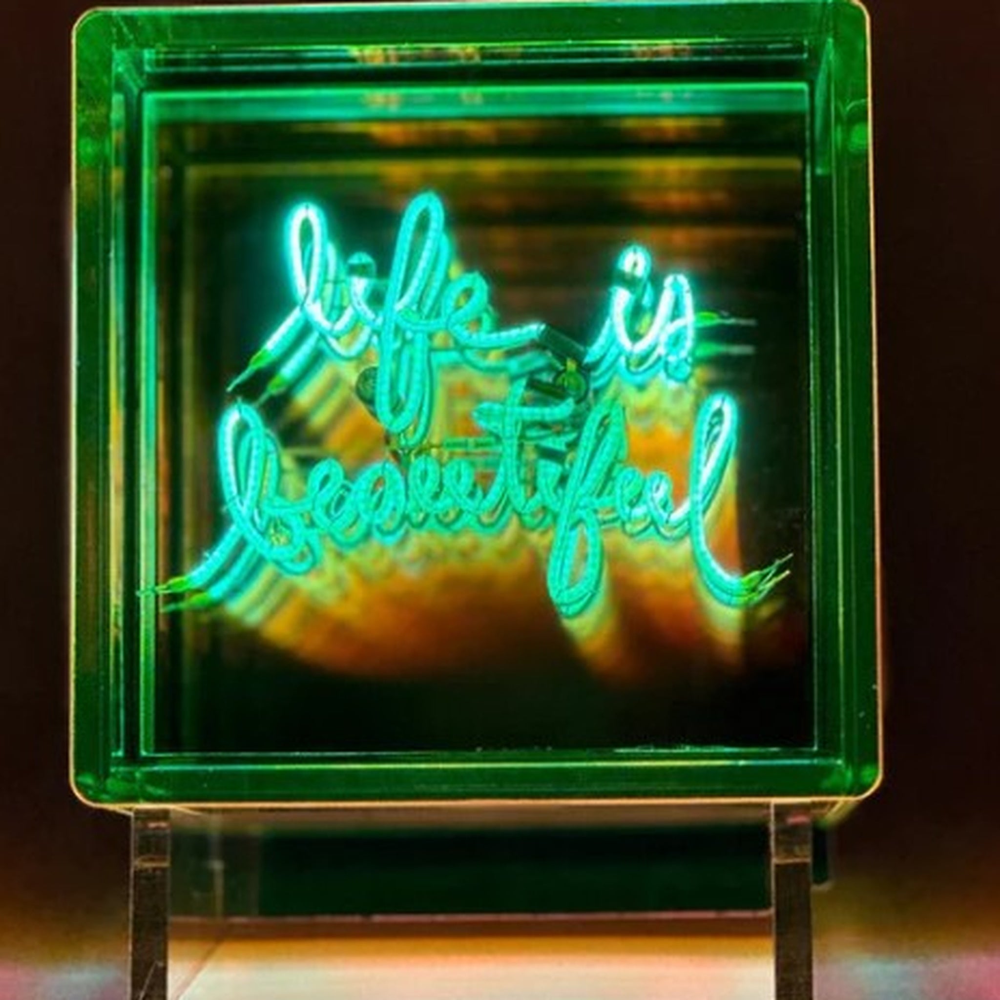 MITB - Life Is Beautiful Wireless LED Cube