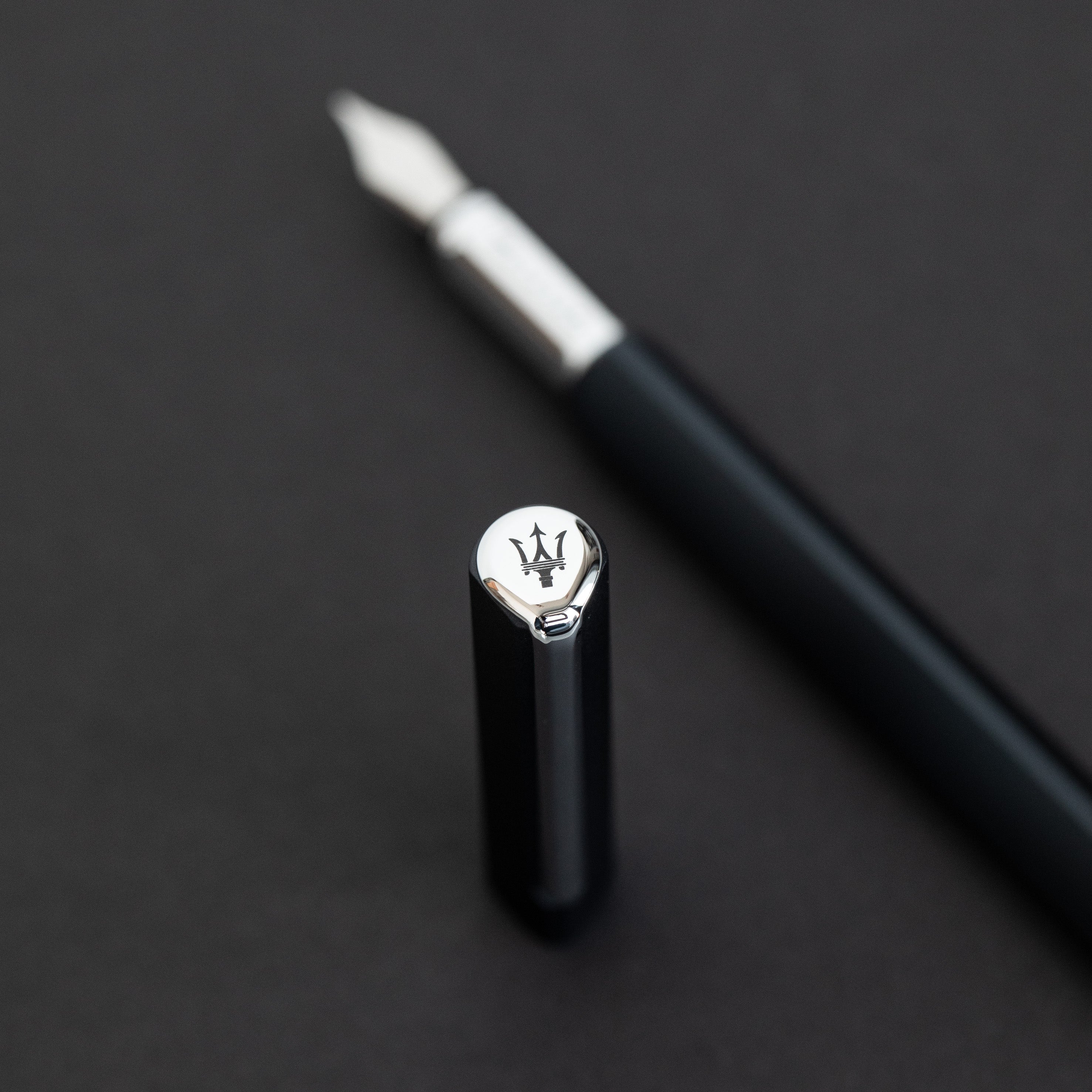 Pininfarina PF One Fountain Pen Blue - Maserati Edition