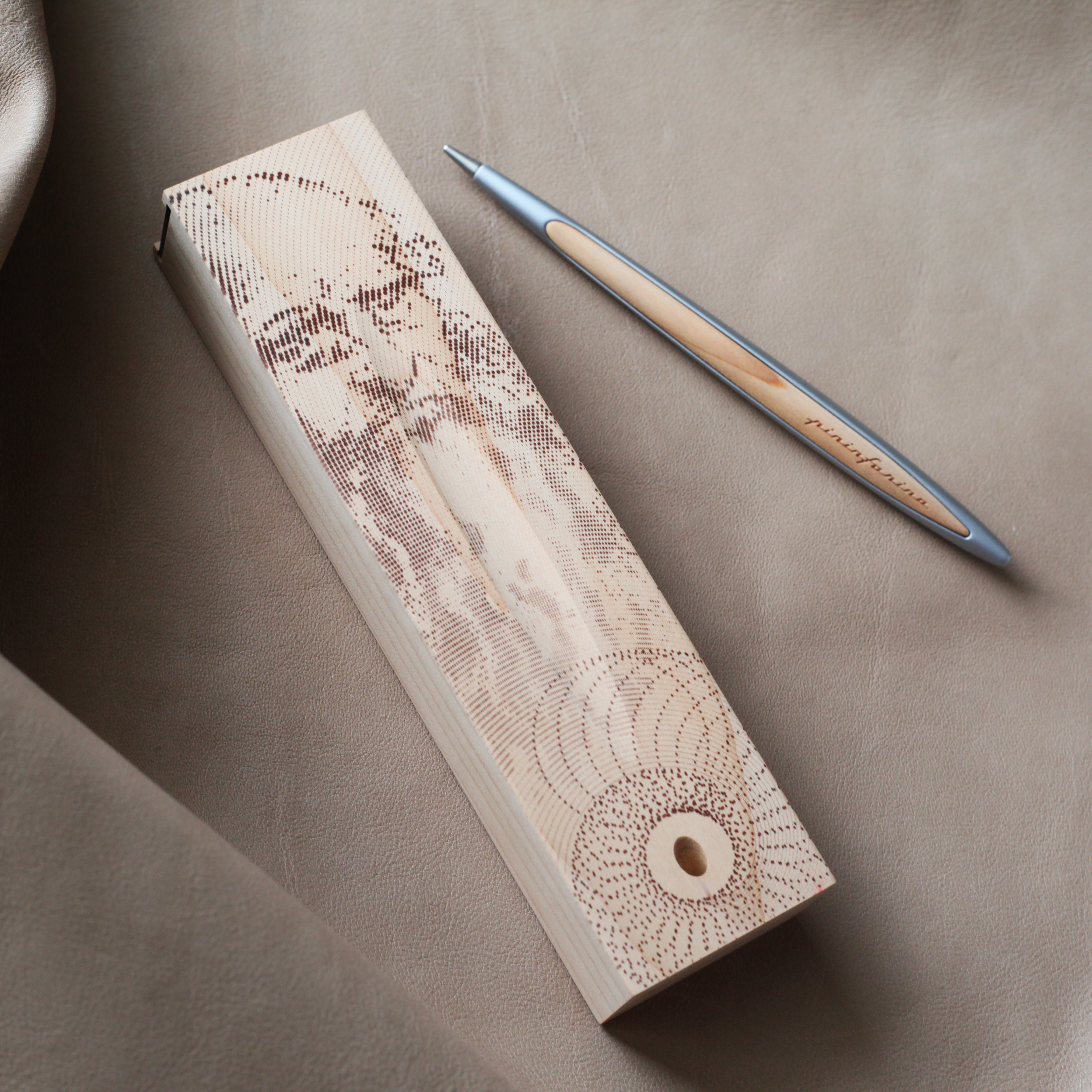 Pininfarina Cambiano Leonardo Drawing - Inkless Pen