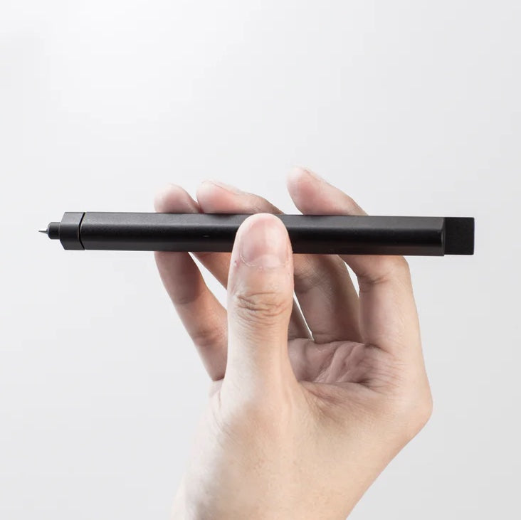 HMM Slide Black - Ruler & Pen